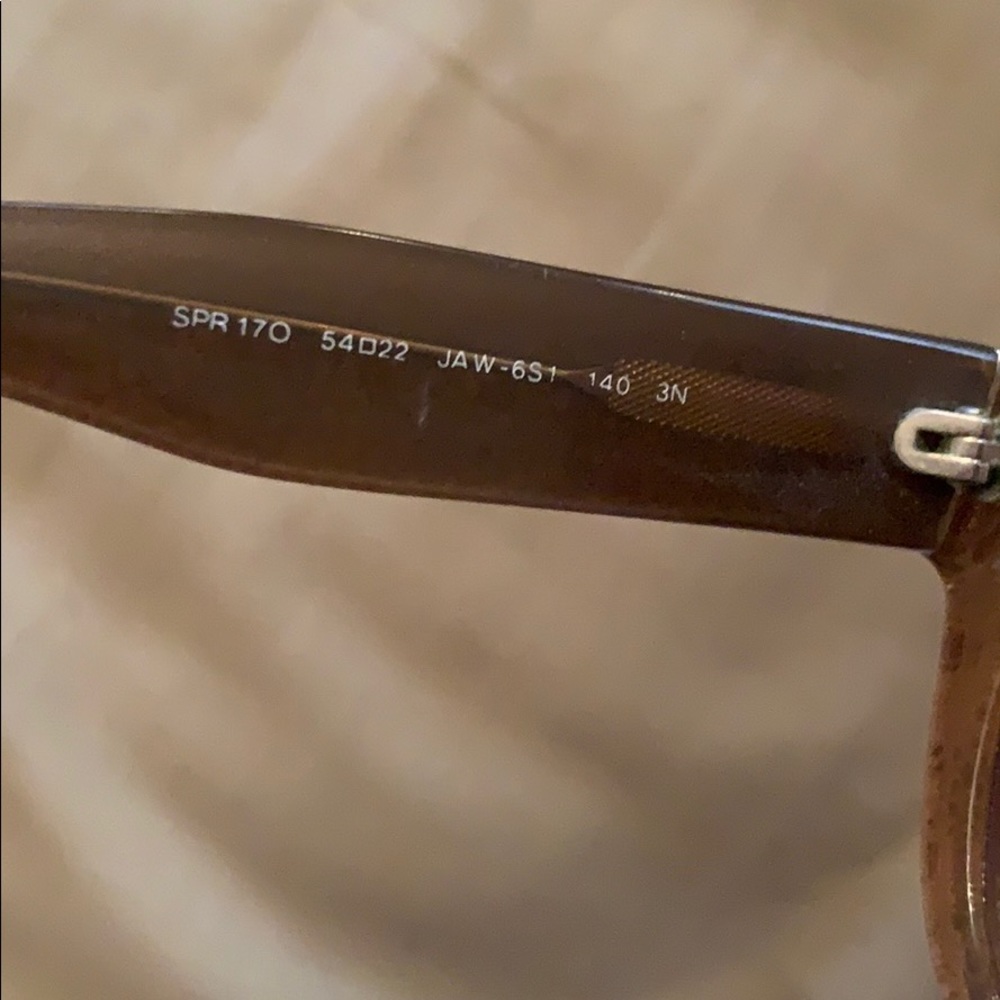 Prada sunglasses - Picture 5 of 7